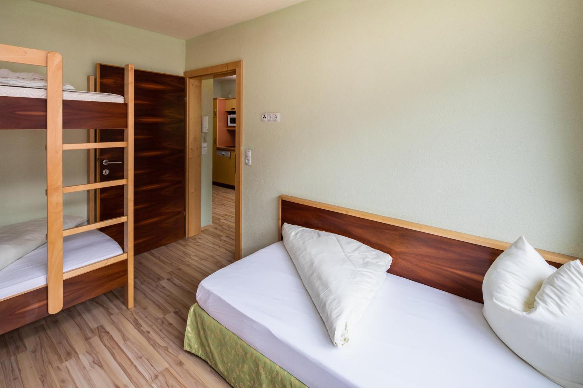 Apparthaus & Chalets Hofer เซลล์ อัม ซิลลา ภายนอก รูปภาพ