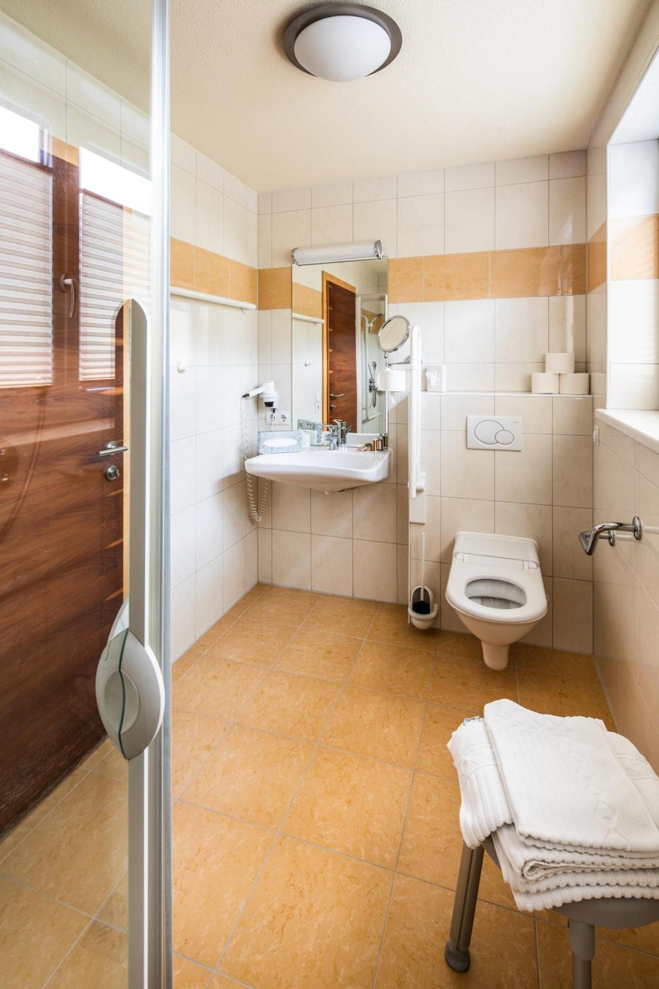 Apparthaus & Chalets Hofer เซลล์ อัม ซิลลา ภายนอก รูปภาพ